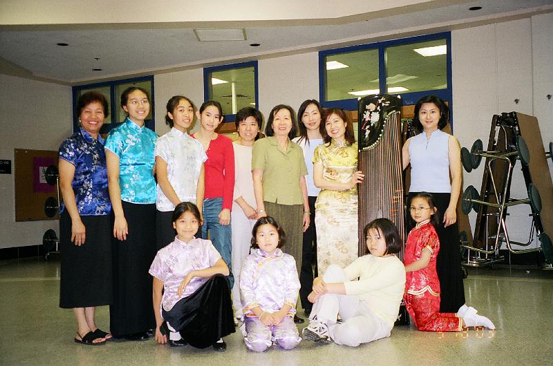 Metropolitan Cantonese School 20 (Sept. 2000 - Jun. 2003).jpg